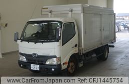 hino dutro 2013 CFJ1445754