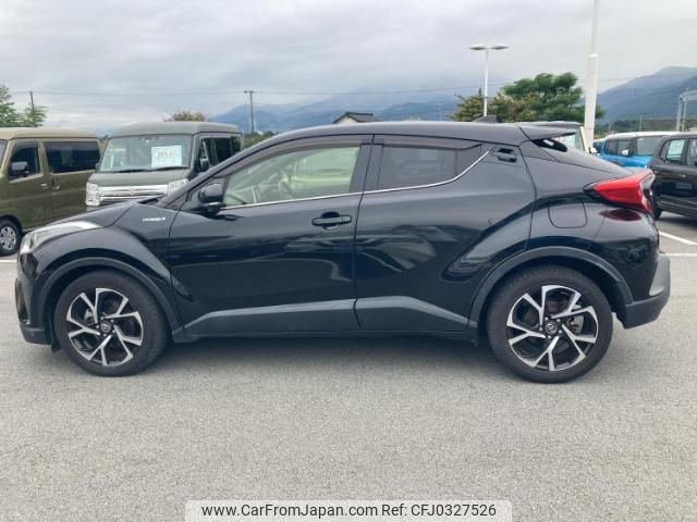 toyota c-hr 2017 quick_quick_DAA-ZYX10_ZYX10-2073566 image 2