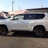 toyota land-cruiser-prado 2020 24232210 image 2