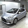 toyota aqua 2017 -TOYOTA--AQUA NHP10-6613596---TOYOTA--AQUA NHP10-6613596- image 5