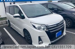 toyota noah 2015 CFJ1551709
