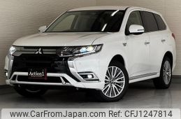mitsubishi outlander-phev 2018 33