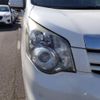 toyota noah-dba-zrr70w 2010 CFJ1656701 image 9