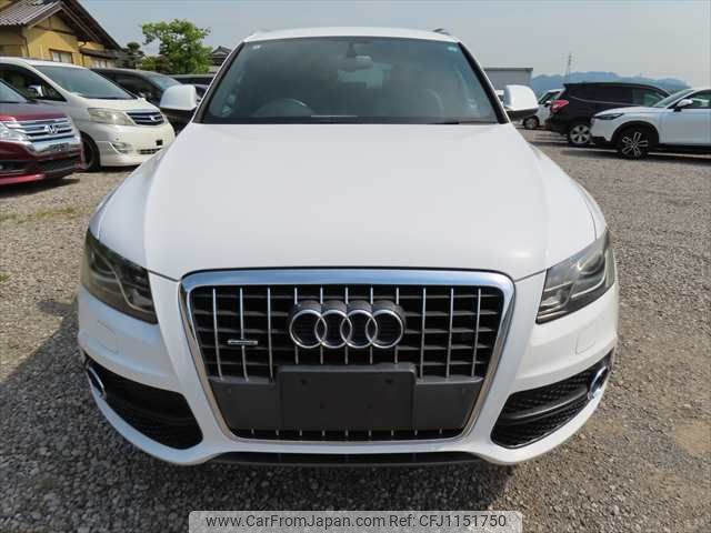 audi q5 2011 NIKYO_SZ85999 image 1