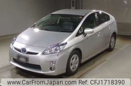 toyota prius 2011 CFJ1718390