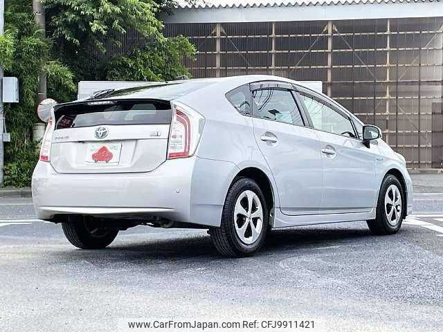 toyota prius 2014 504928-921871 image 2