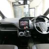 toyota noah 2017 -TOYOTA--Noah ZRR80W--0361322---TOYOTA--Noah ZRR80W--0361322- image 25