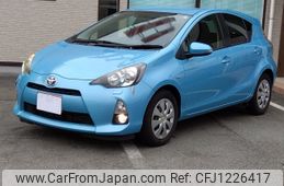 toyota aqua 2012 -TOYOTA--AQUA DAA-NHP10--NHP10-2002657---TOYOTA--AQUA DAA-NHP10--NHP10-2002657-