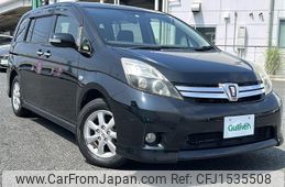 toyota isis 2012 CFJ1535508
