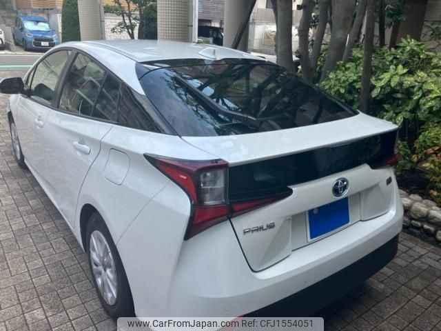 toyota prius 2021 CFJ1554051 image 2