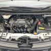 toyota voxy 2017 quick_quick_ZRR80W_ZRR80-0327085 image 19