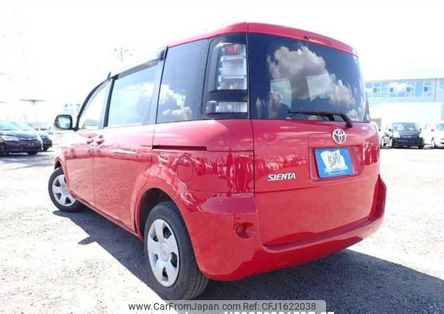 toyota sienta 2012 CFJ1622038 image 2
