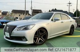 toyota crown-hybrid 2013 CFJ1671877