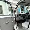 mitsubishi minicab-van 2002 CARSENSOR_JP_AU6340409150 image 32