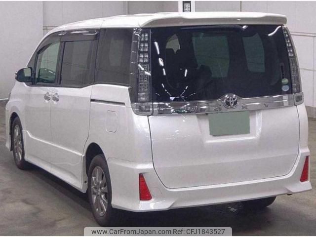 toyota voxy 2015 CFJ1843527 image 2