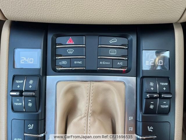 porsche macan 2016 CFJ1696535 image 2