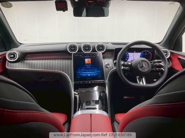 mercedes-benz glc-class 2024 CFJ1630189 image 2