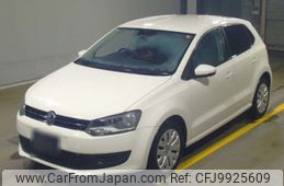 volkswagen polo 2014 -VOLKSWAGEN--VW Polo 6RCBZ-WVWZZZ6RZEU044915---VOLKSWAGEN--VW Polo 6RCBZ-WVWZZZ6RZEU044915-