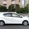 toyota aqua 2012 CFJ1556870 image 4