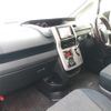 toyota noah 2011 ENHANCEAUTO_1_ea287631 image 19