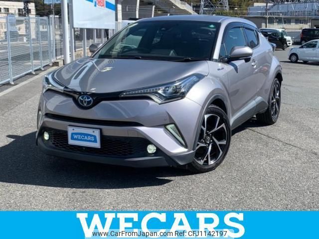 toyota c-hr 2017 quick_quick_DAA-ZYX10_ZYX10-2006432 image 1