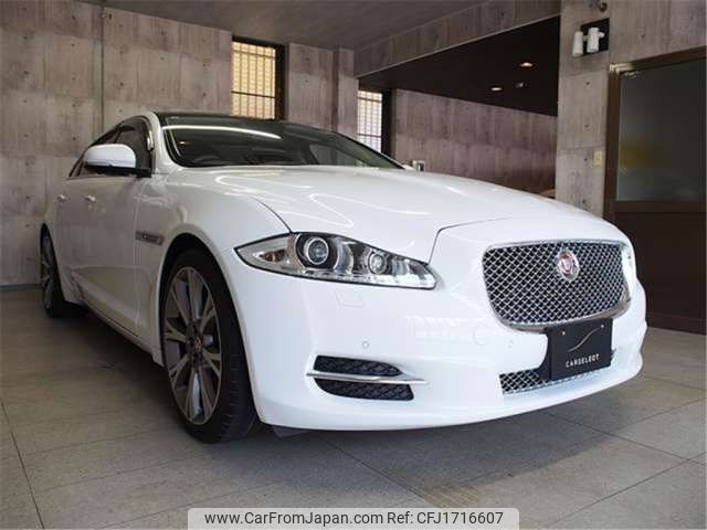 jaguar xj-series 2015 CFJ1716607 image 2