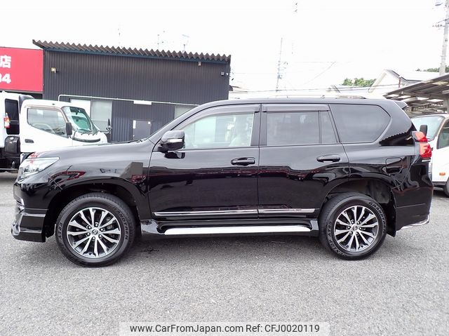 toyota land-cruiser-prado 2021 24411205 image 2