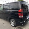 toyota noah 2005 769235-190817140152 image 2