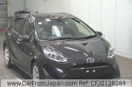 toyota aqua 2018 -TOYOTA--AQUA NHP10--6707031---TOYOTA--AQUA NHP10--6707031-