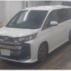 toyota noah 2022 quick_quick_6AA-ZWR90W_ZWR90-0002281 image 2