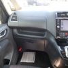 nissan serena 2014 NIKYO_SS16429 image 14