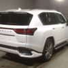 lexus lx 2022 CFJ1829250 image 2