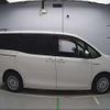 toyota noah 2014 quick_quick_DAA-ZWR80G_0076283 image 10