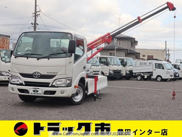 toyota toyoace 2017 GOO_NET_EXCHANGE_0207851A30240830W001 image 1