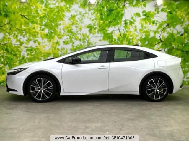 toyota prius 2023 quick_quick_6AA-MXWH60_MXWH60-4011748 image 2