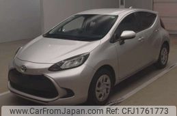 toyota aqua 2022 CFJ1761773