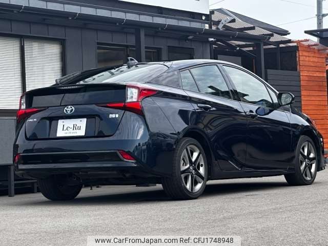 toyota prius 2022 CFJ1748948 image 2
