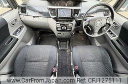 toyota voxy 2007 504928-930793