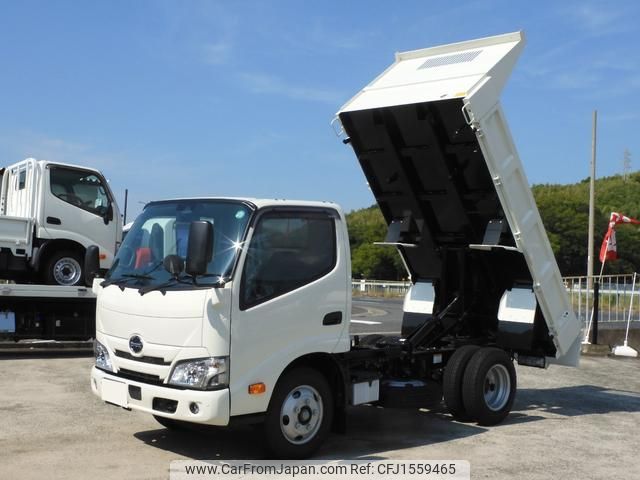 hino dutro 2025 CFJ1559465 image 1