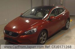 volvo v40 2013 -VOLVO--Volvo V40 MB4164T-YV1MV485BE2090030---VOLVO--Volvo V40 MB4164T-YV1MV485BE2090030-