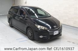 toyota wish 2013 CFJ1610937