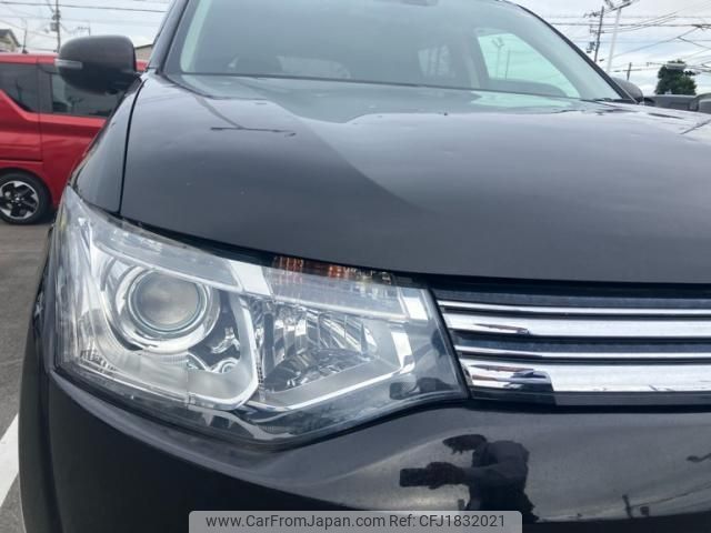 mitsubishi outlander-phev 2013 CFJ1832021 image 2