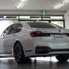 bmw 7-series 2020 quick_quick_7S30_WBA7S62030BP54648 image 2