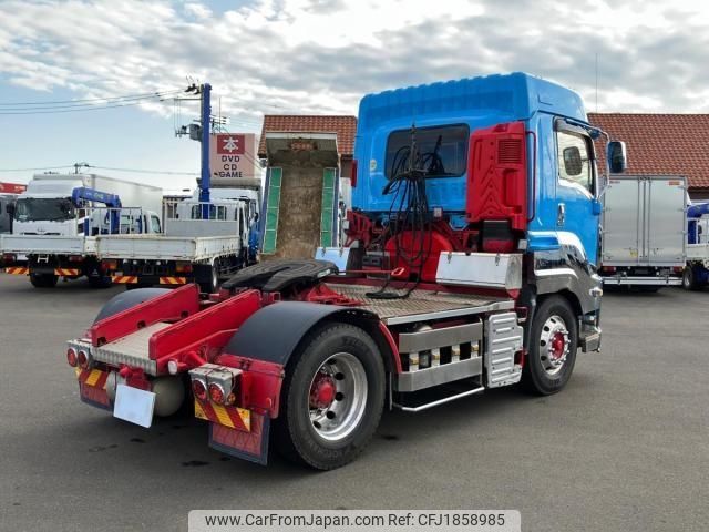 isuzu giga 2017 CFJ1858985 image 2