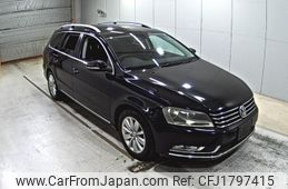 volkswagen passat-variant 2013 CFJ1797415
