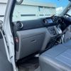 nissan nv350-caravan-van 2015 quick_quick_CW8E26_CW8E26-004289 image 18