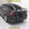 lexus is 2016 CFJ1832008 image 2