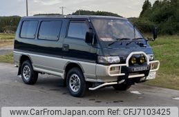 mitsubishi-delica-starwagon-1992-11516-car_a0b38d4e-9e0d-4afe-9ae0-5df48a7c5e6d