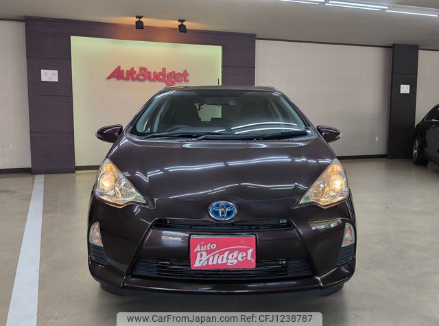 toyota aqua 2014 BD25051A8930 image 2