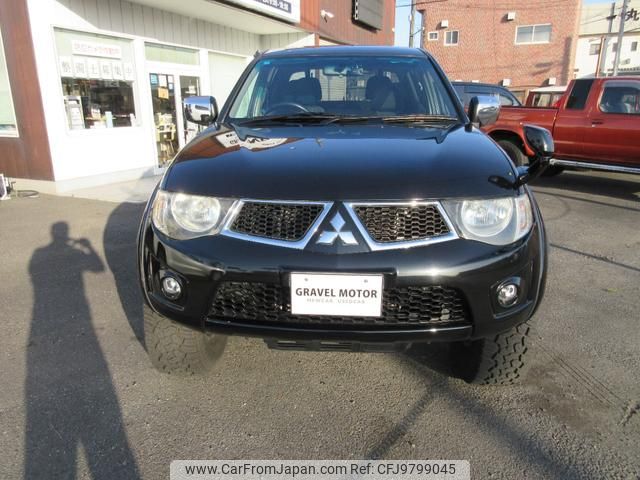 mitsubishi triton 2011 GOO_NET_EXCHANGE_0403178A30240517W001 image 2